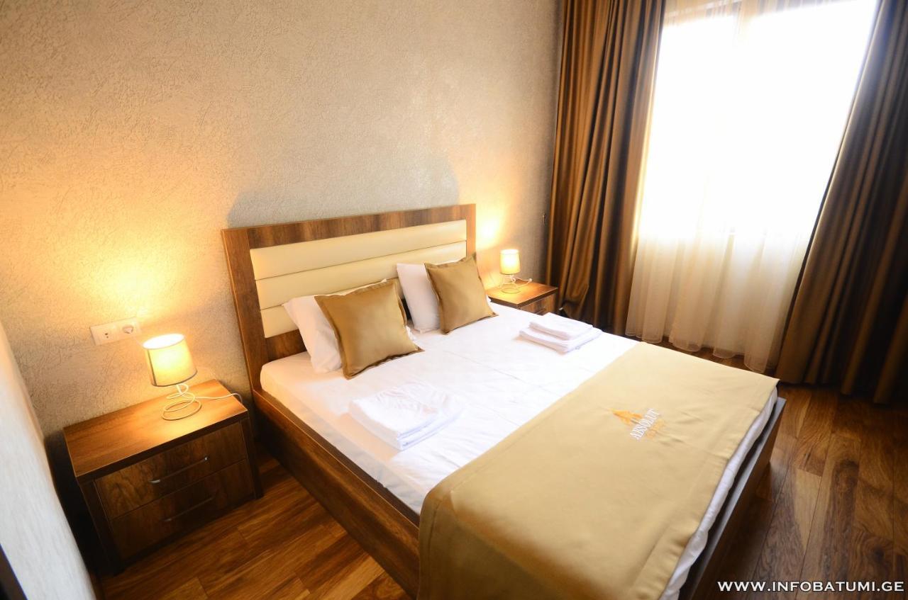 Hotel Absolut Batumi Exterior foto
